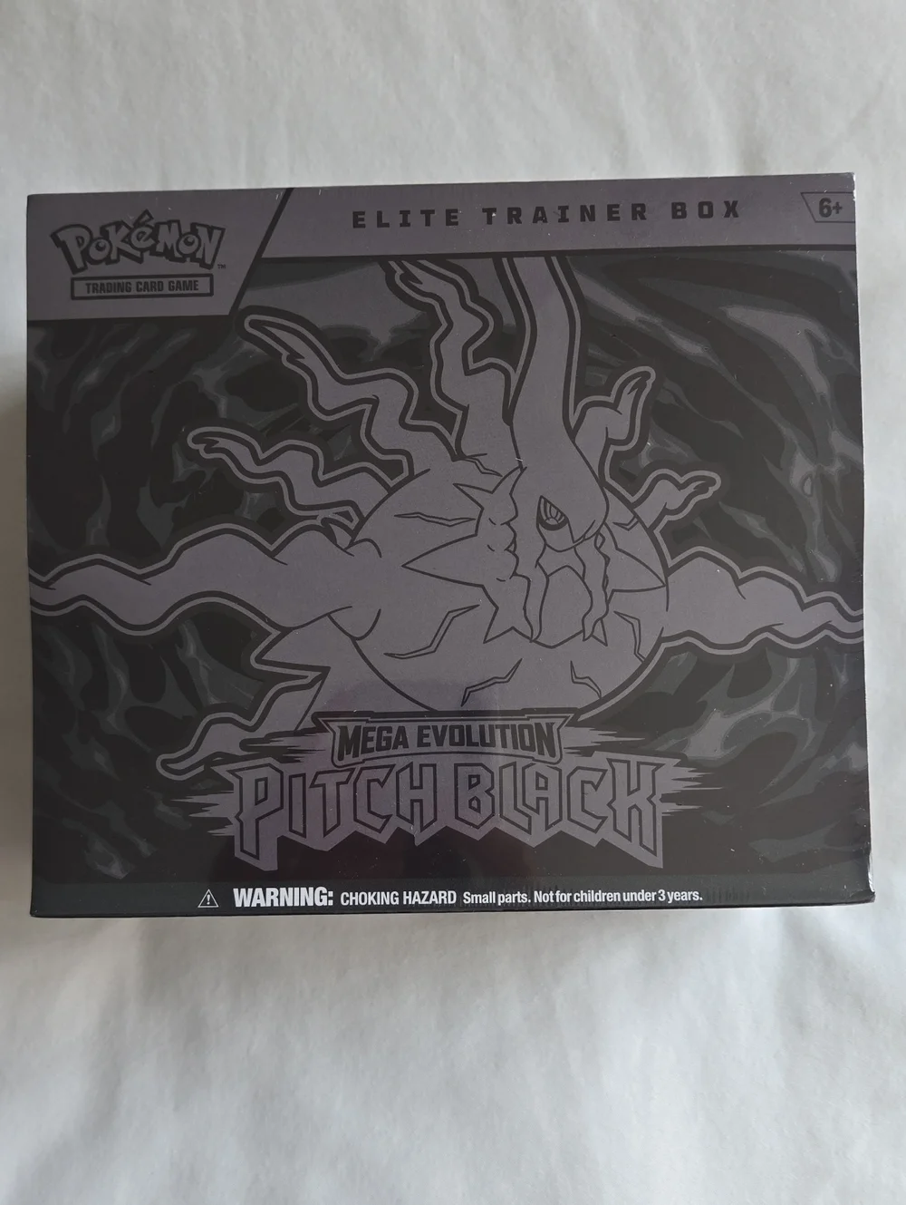 Pokemon Elite Trainer Box - Mega Evolution Pitch Black Trading Cards